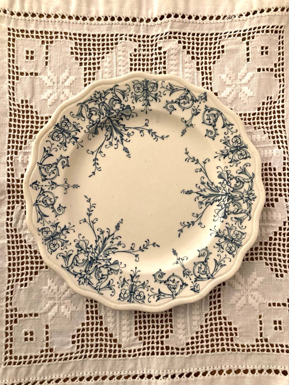 LG Clairefontaine dessert plate Moustier model in iron earth