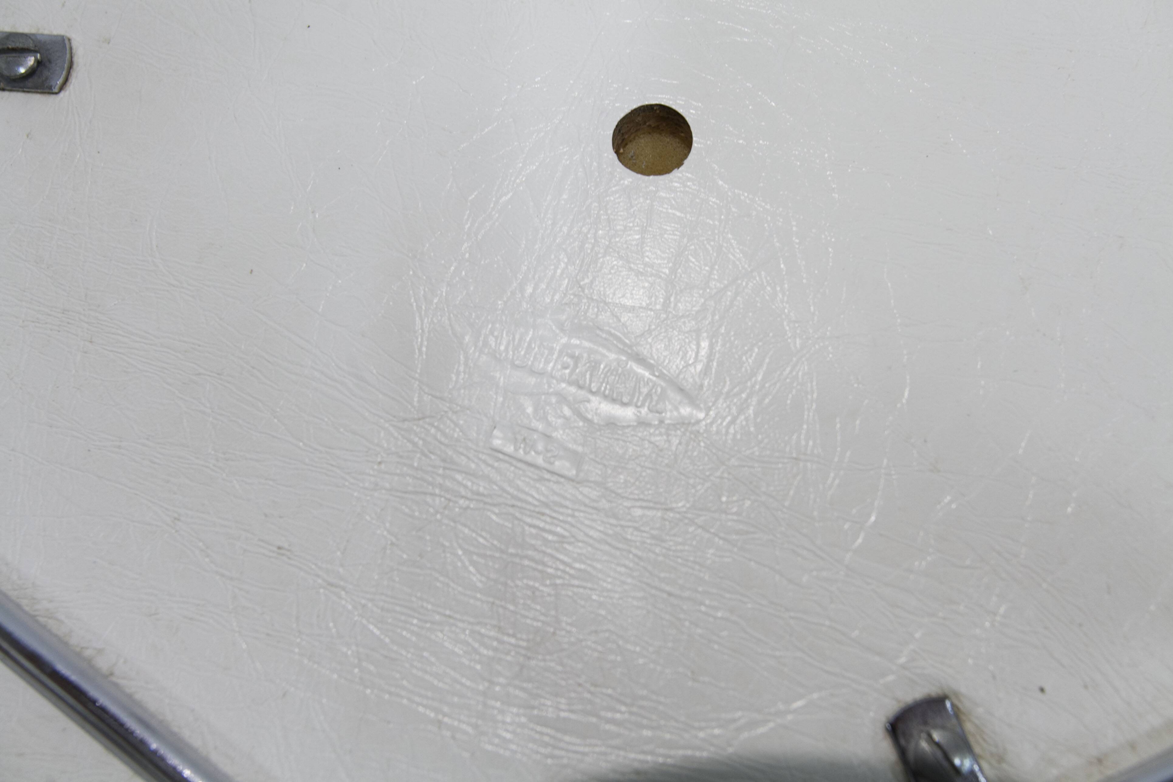 Stool 1980 steel wire and vinyl max sauze style