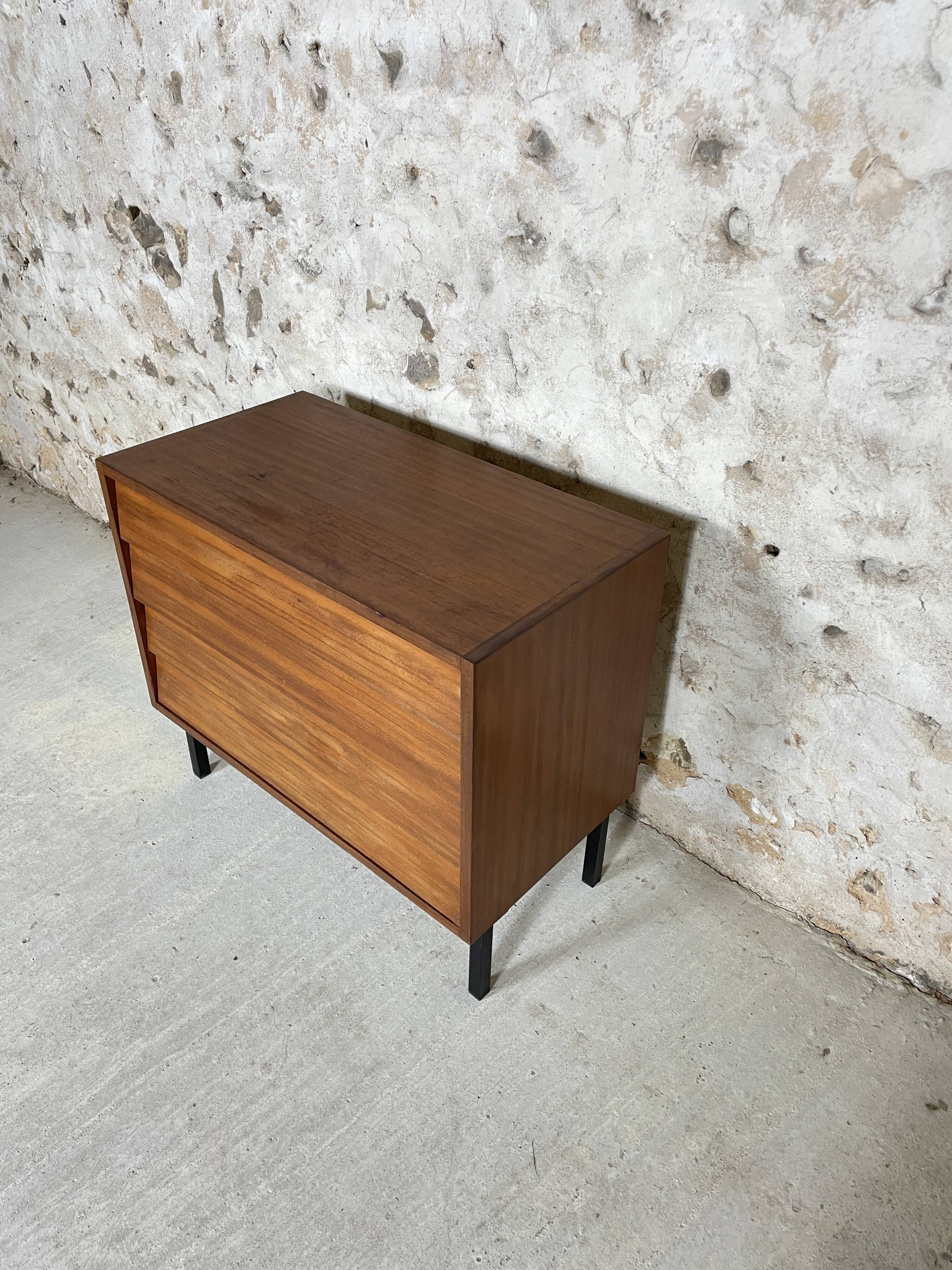 60s dresser three drawers