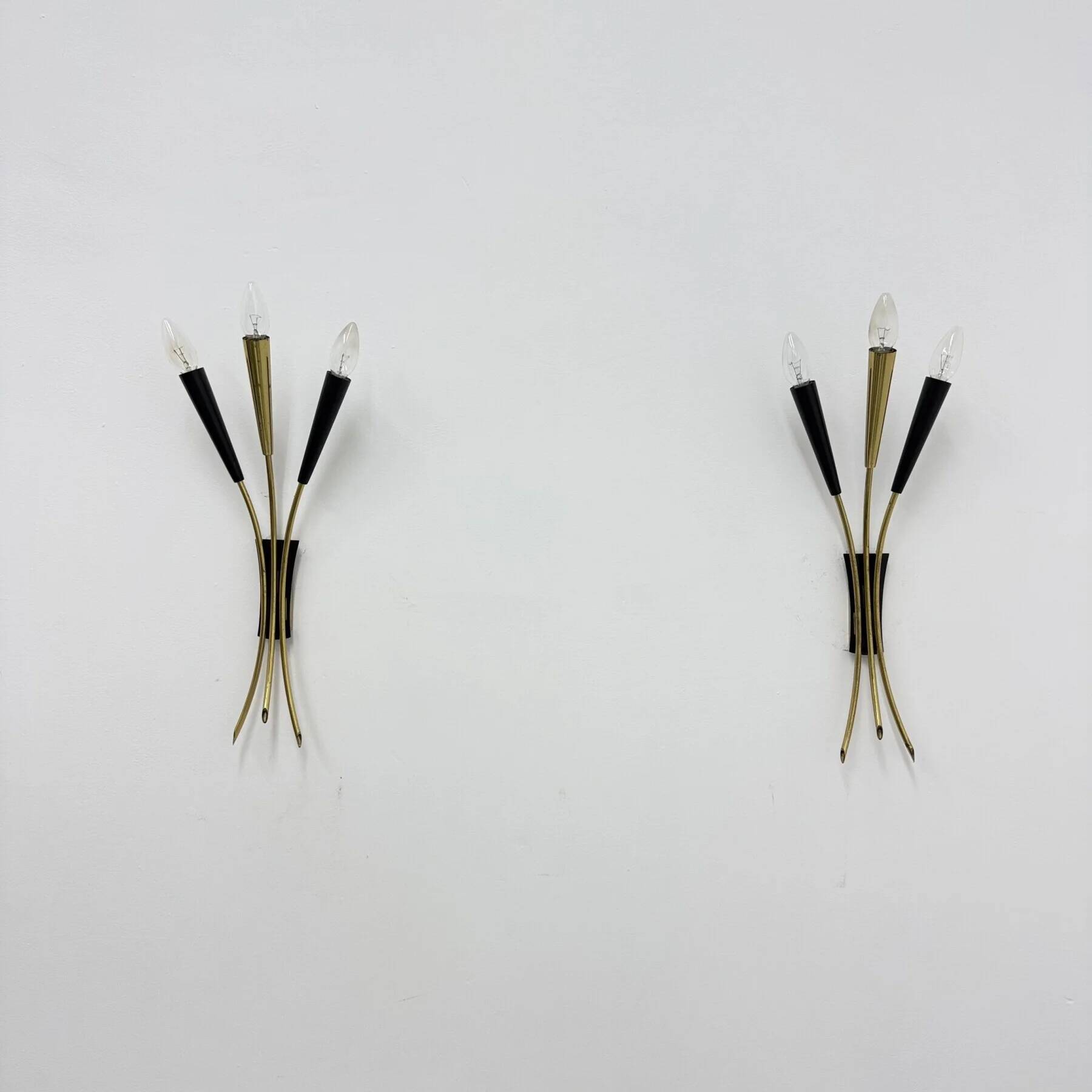 Mid-century Stillovo style brass wall light, 1950s