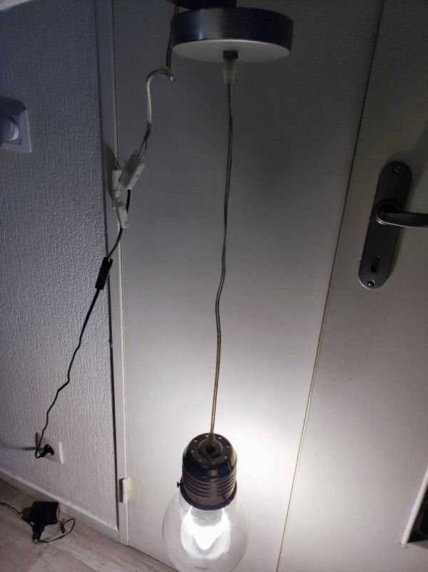 Suspension ampoule