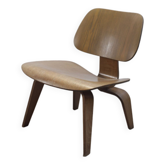 LCW lounge chair in Ash, Charles & Ray Eames, Early Herman Miller