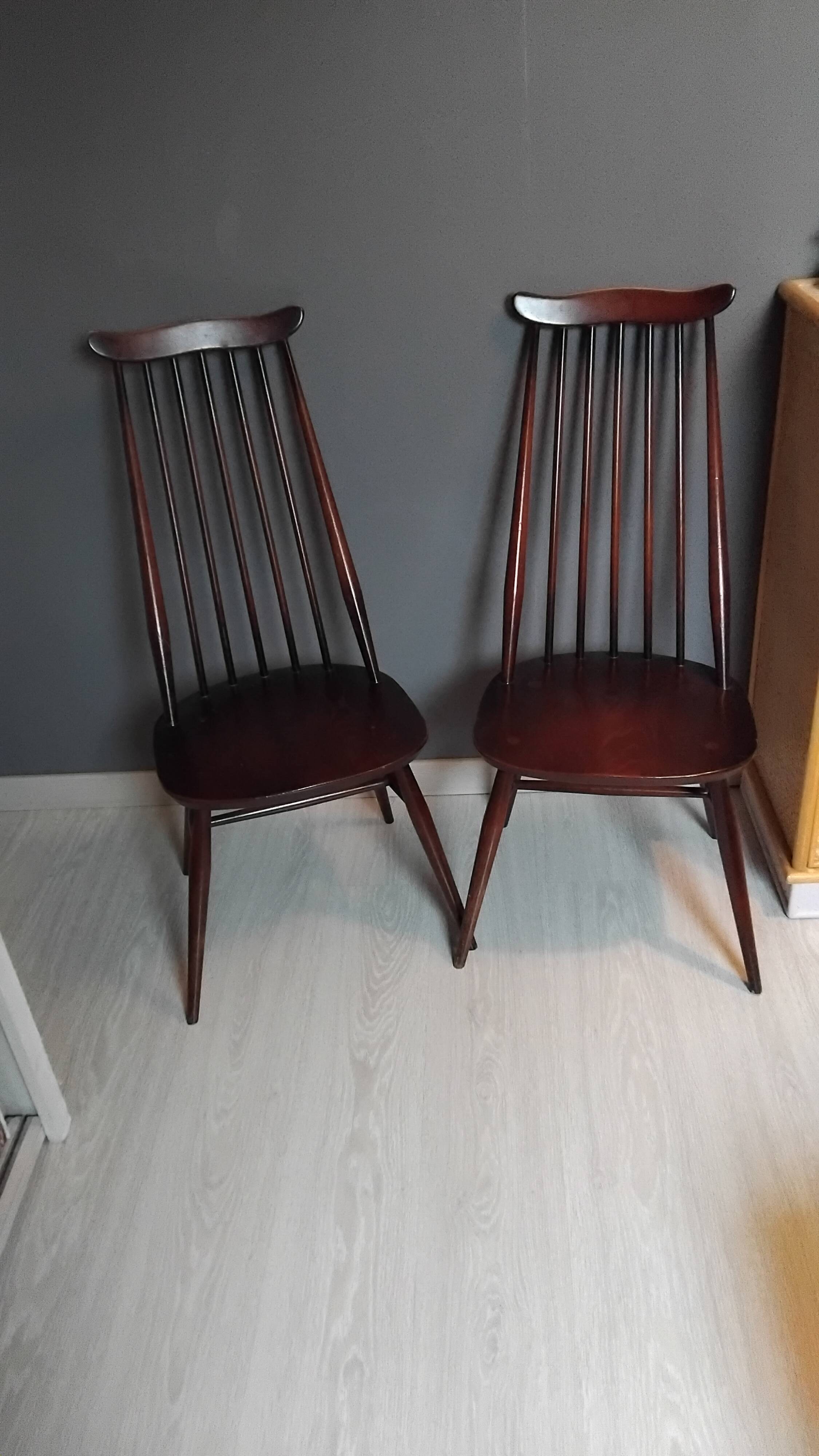 Pair of Ercol Goldsmith Scandinavian chairs from the 1960s.