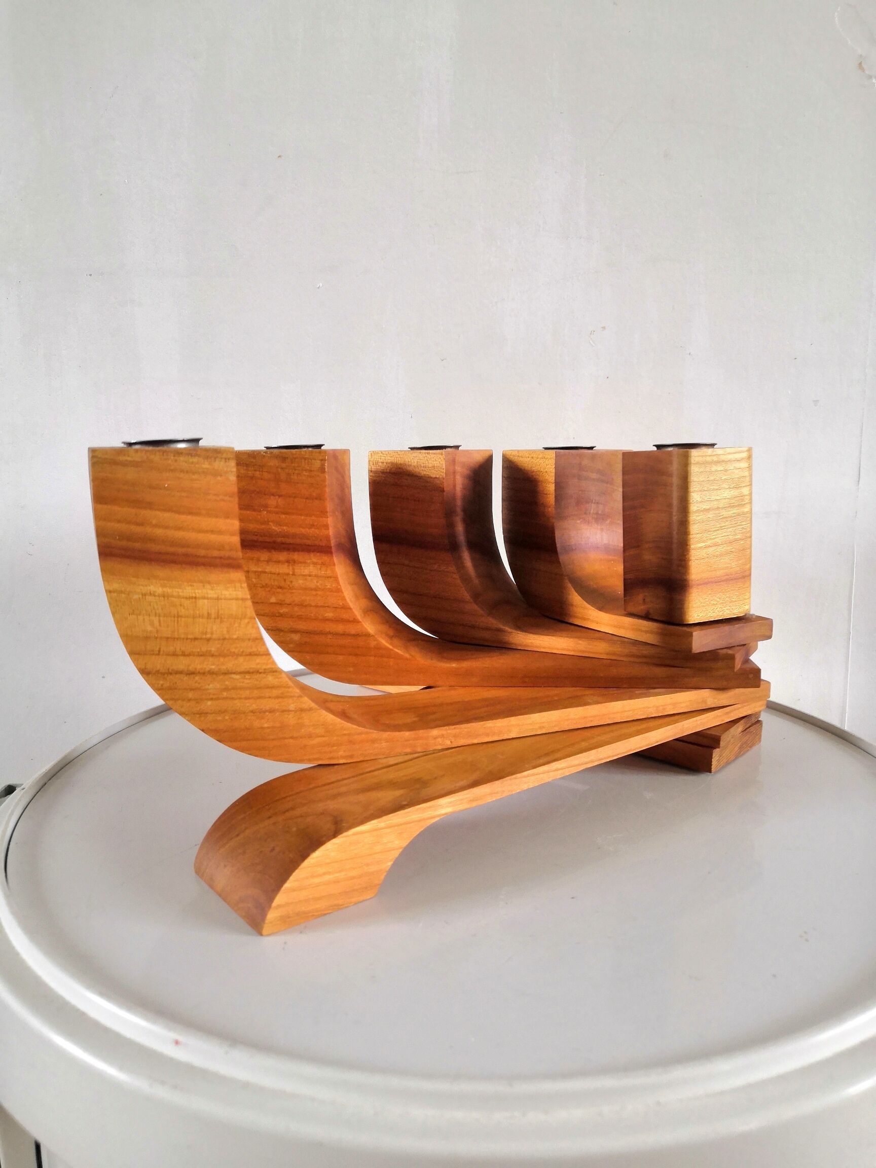 Mobile wooden candle holder design 70s