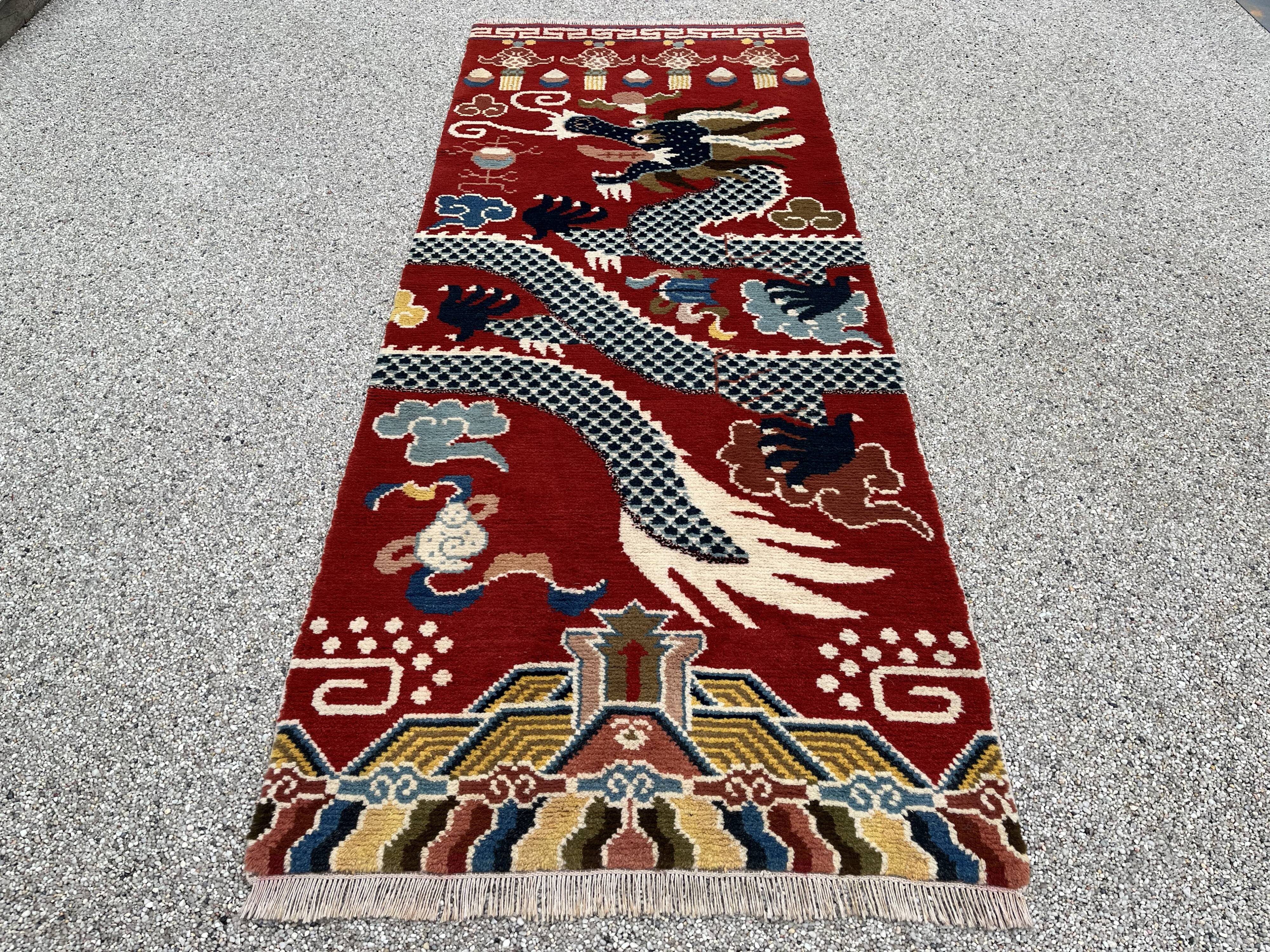 Ningxia, five-claw dragon carpet, Circa 1920