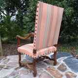 Louis XIII acanthe-leaf chair