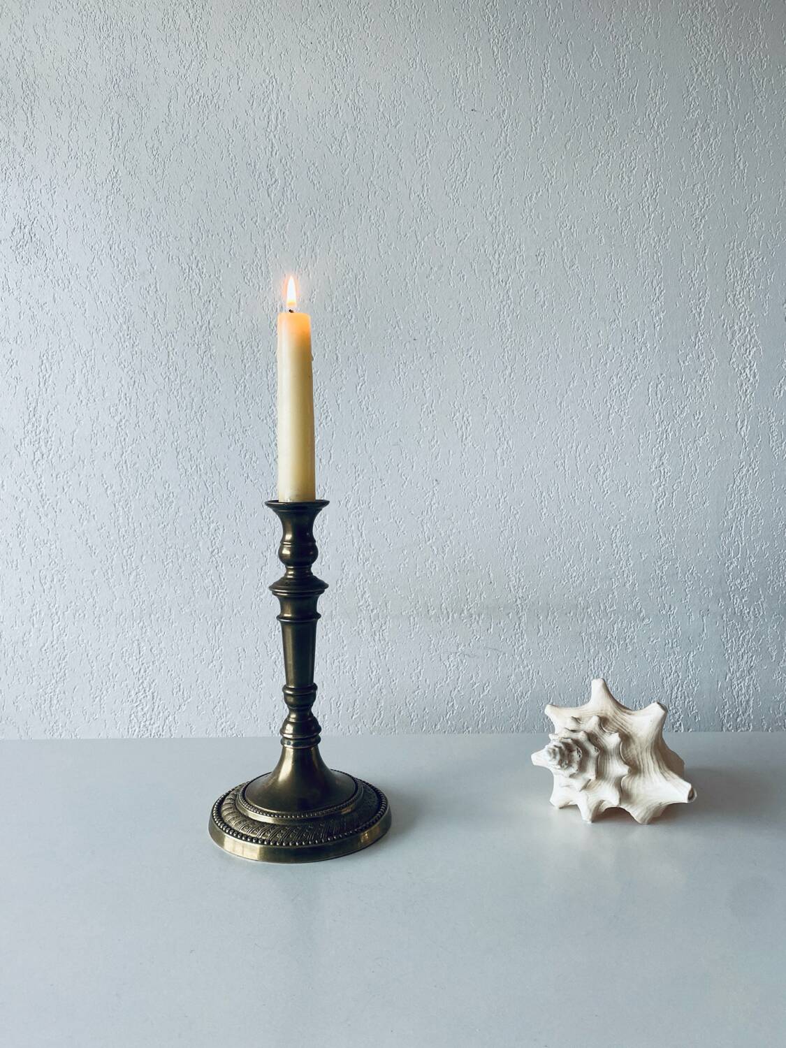 Bronze candle holder