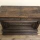 Coffre ancien en bois sculpté, style Renaissance