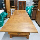 LOT Solid Oak Country Table and 6 Straw Seated Chairs