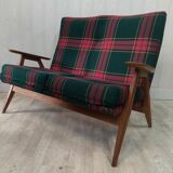 Scandinavian bench compass feet