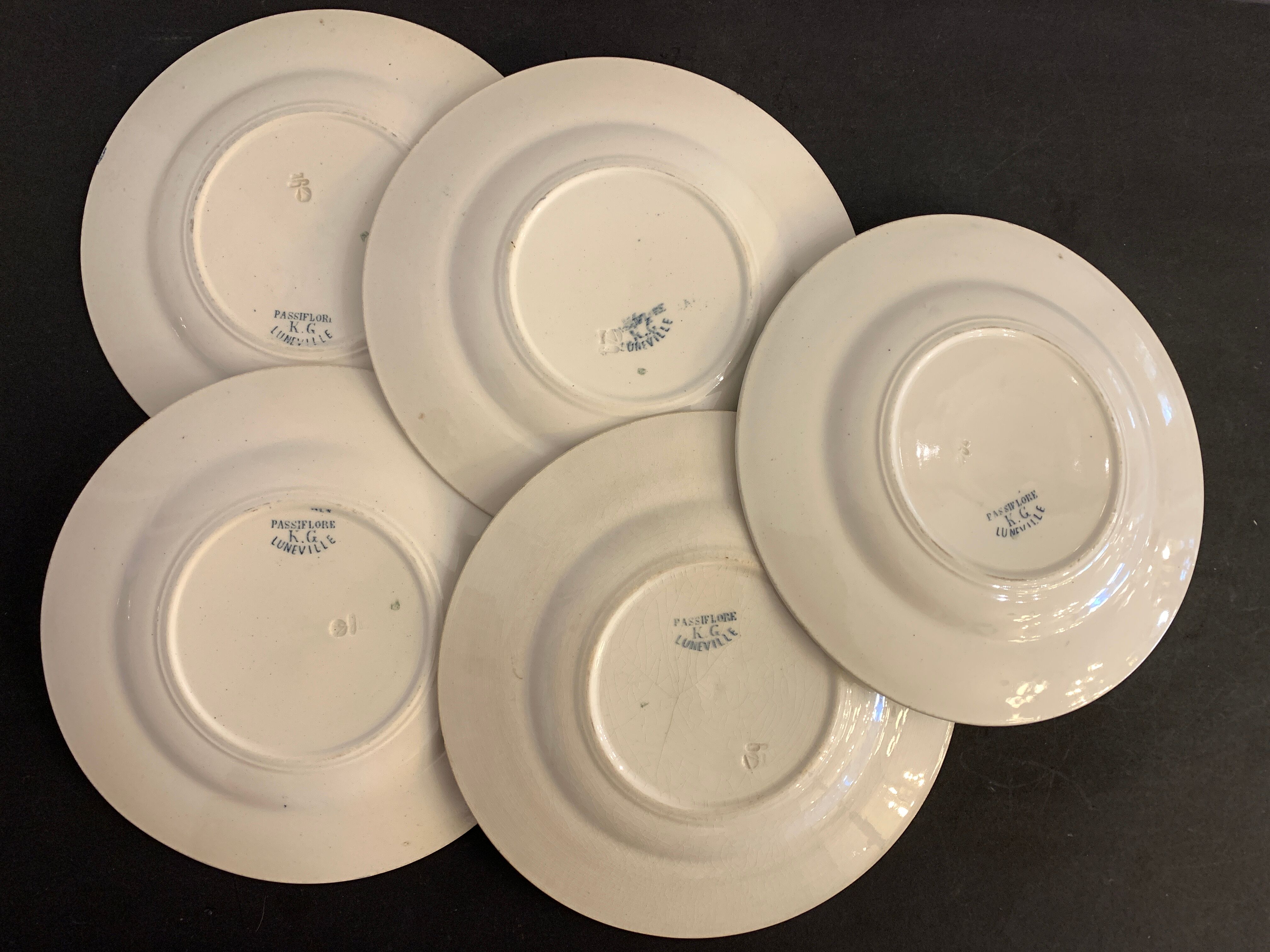 Set of 10 dessert plates KG Lunéville Passiflore model