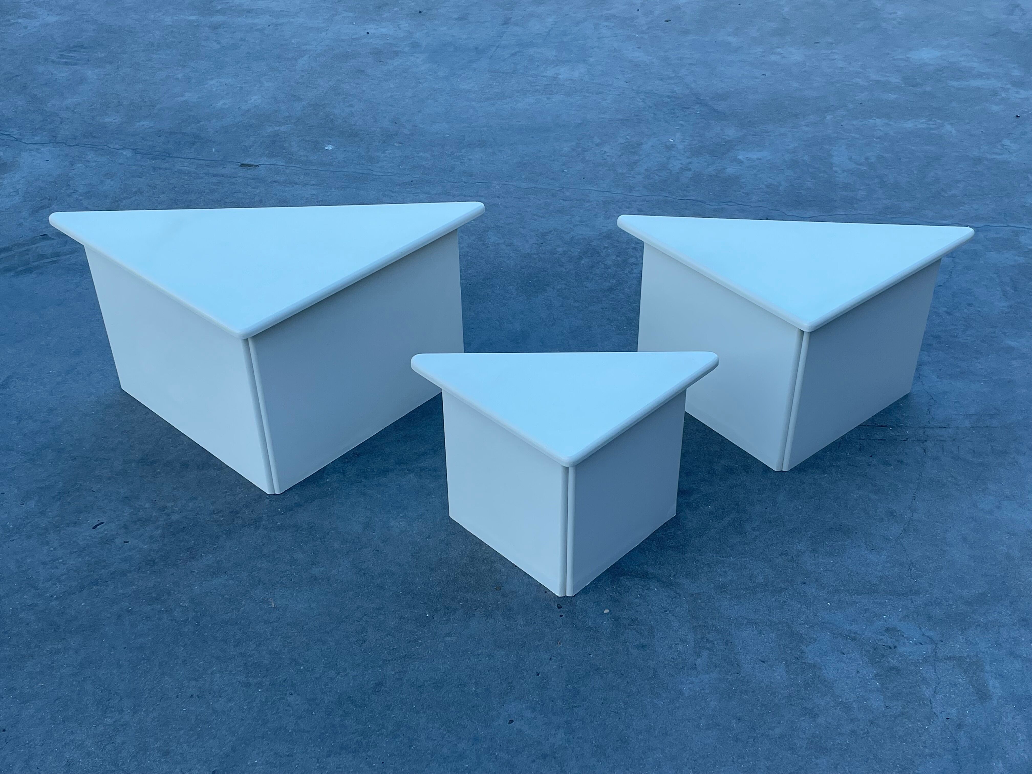 Set of three triangle side tables wood white creme design