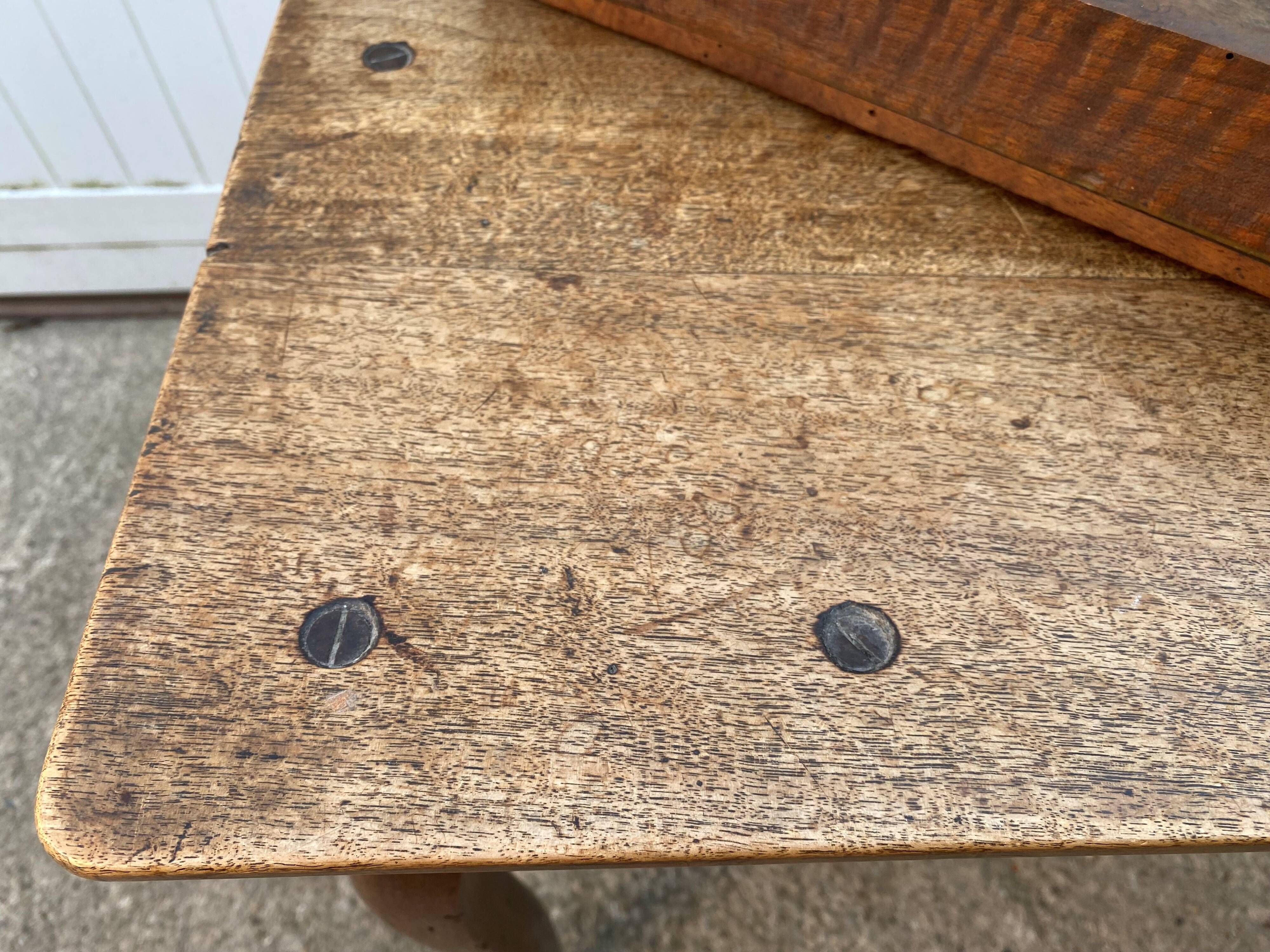 Oak desk with 1 drawer 65x52cm