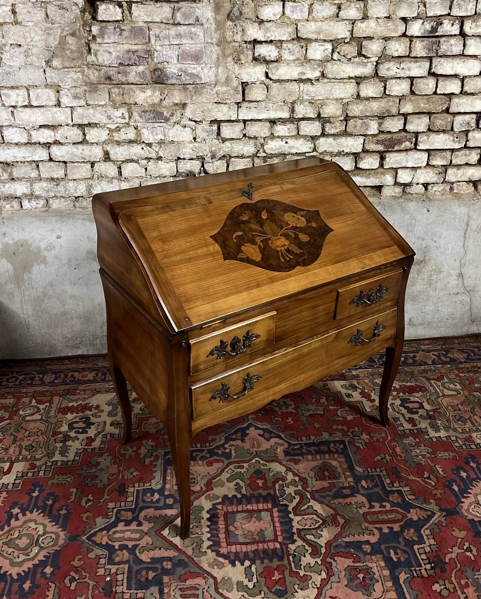 Sloping desk in natural wood and flower marquetry in louis xv style stamped mailfert