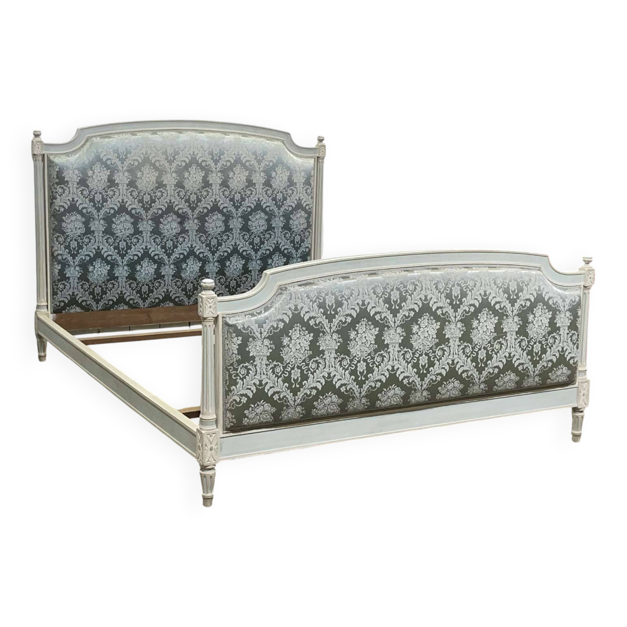 Louis XVI style bed in beech - 140x190 bedding