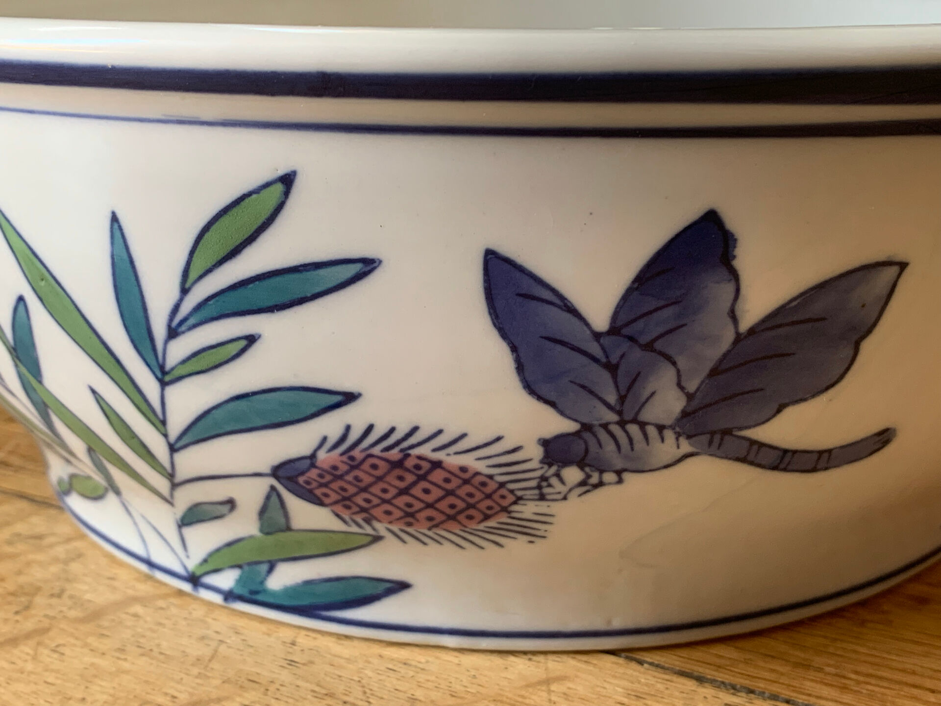 2 antique plant pots