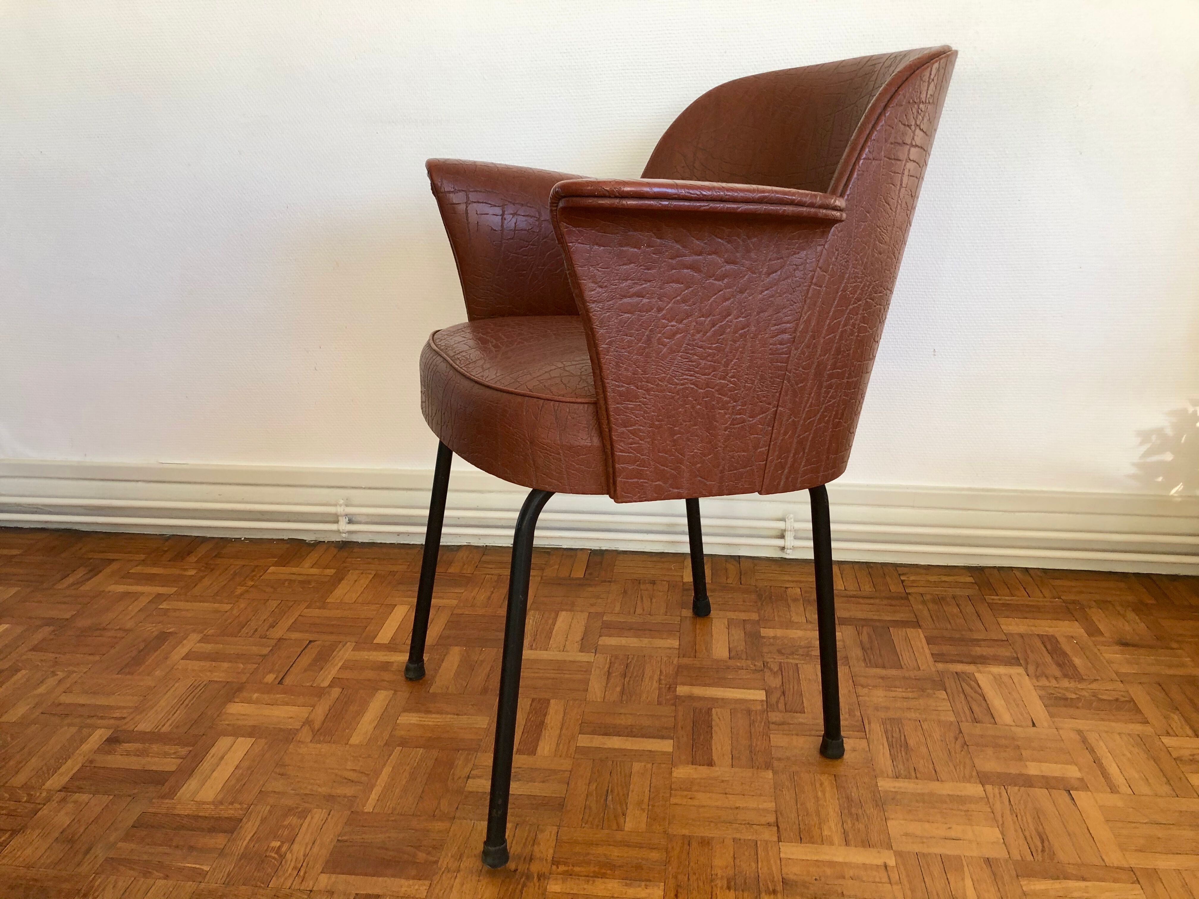 Fauteuil 1960 simili cuir imitation croco