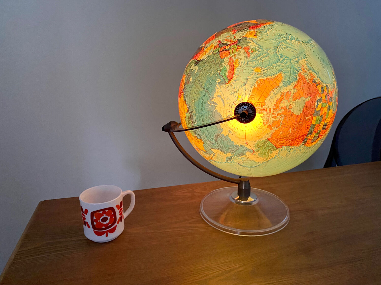 World map lamp Scan-globe Denmark vintage 1972 swivel & tiltable