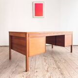 Grand bureau de direction en teck avec cuir, années 60