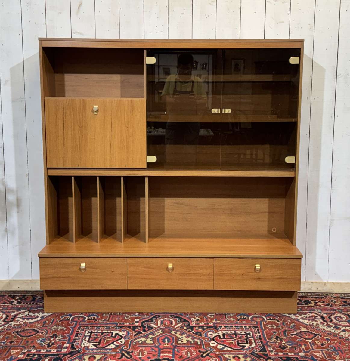 Teak veneer buffet bar from the 1980s.