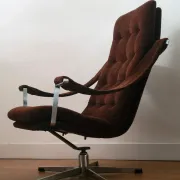 Geoffrey Harcourt swivel lounge chair with ottoman for Artifort