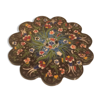 Multicolored Italian ceramic dish underside