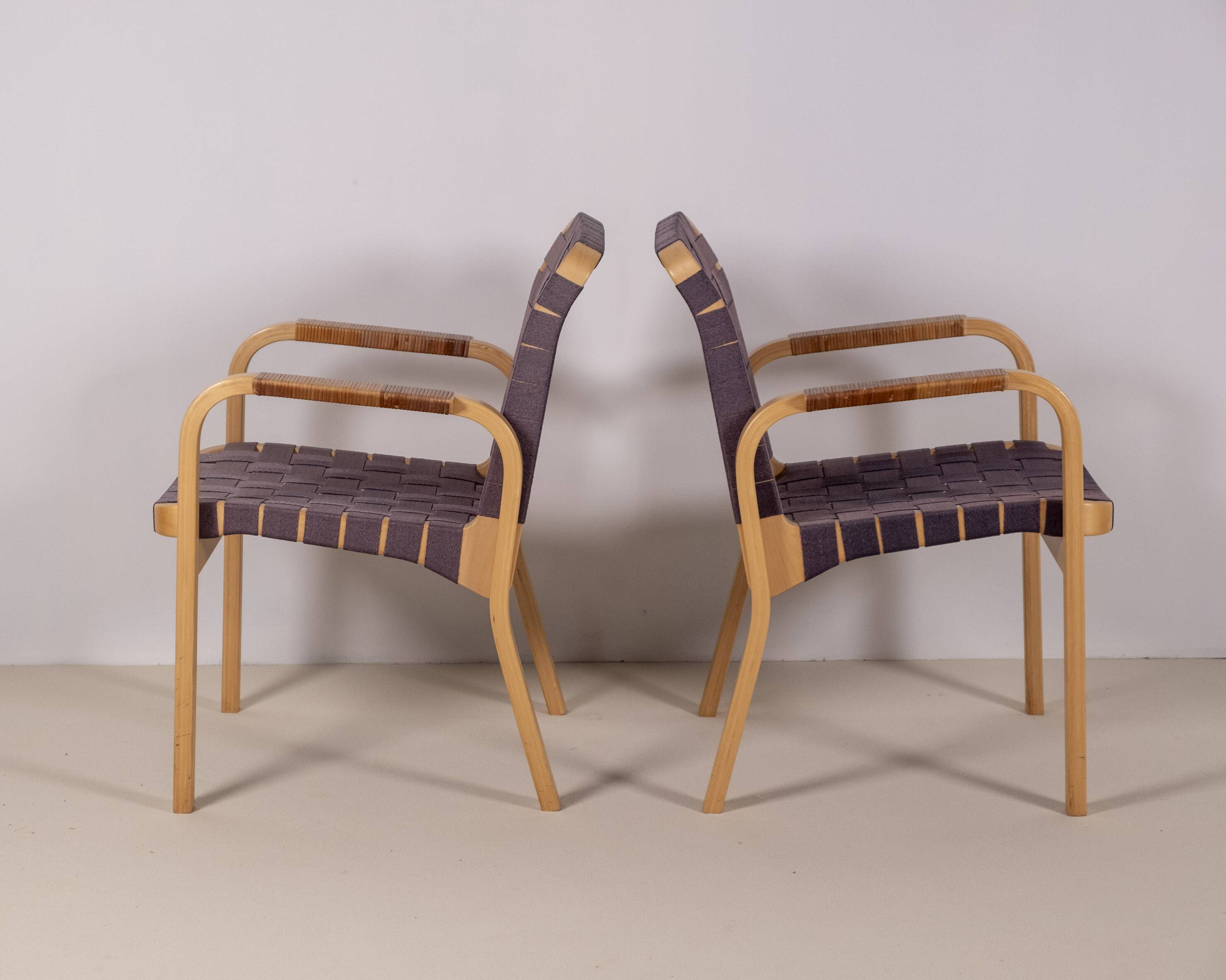 2 fauteuils Alvar Aalto modèle 45, années 1970, Artek Finlande