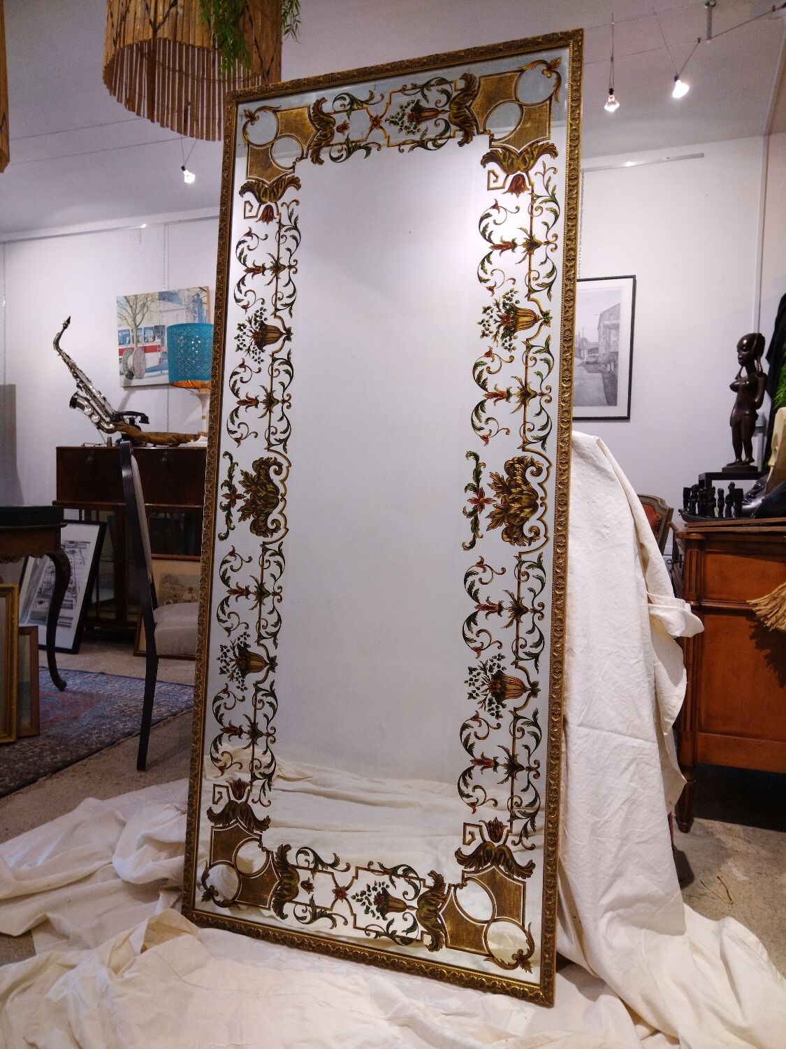 Bistro brasserie mirror