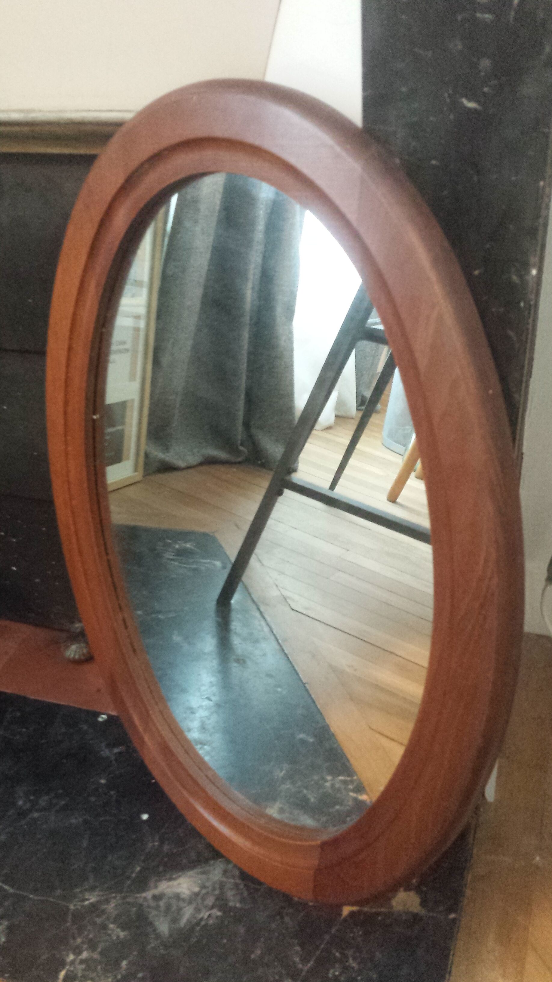 Miroir en bois massif vintage 52 x 68 cm