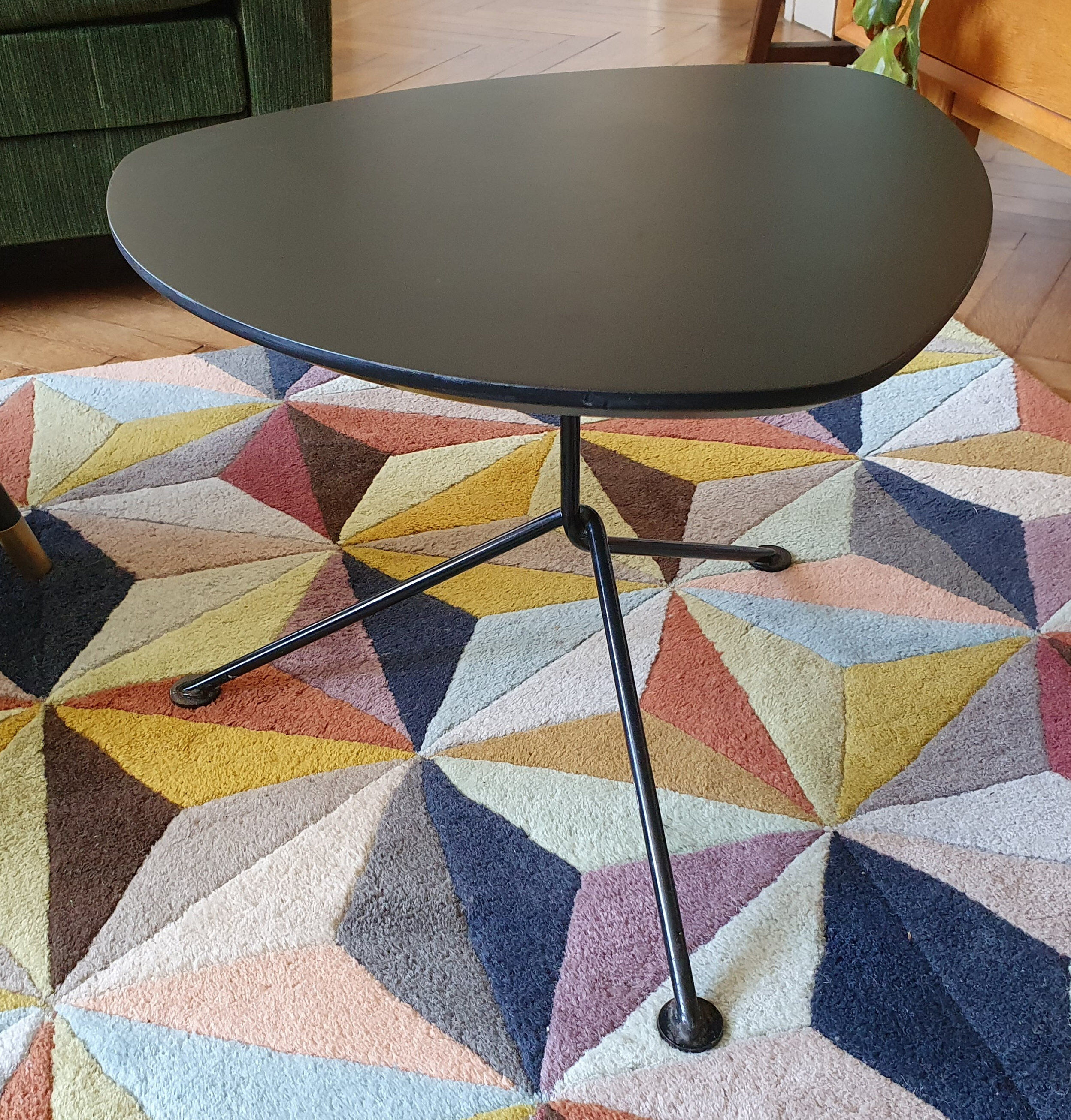 Side or living room table