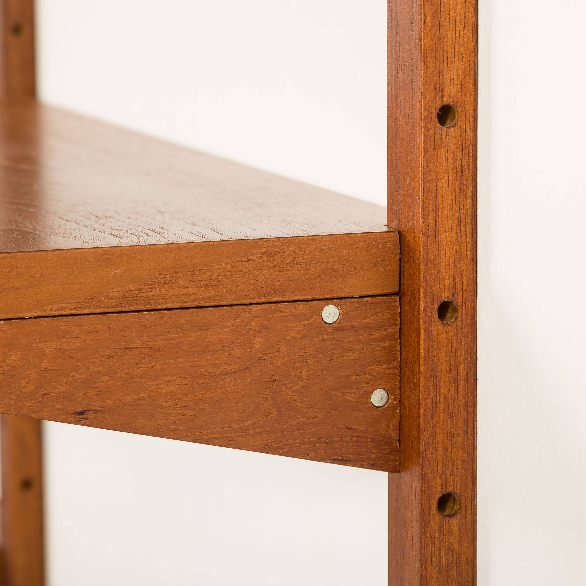 Preben Sorensen, PS System shelving unit on wooden brackets, 1960s
