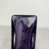 Vase Diabolo signé Christian Tortu, verre soufflé violet