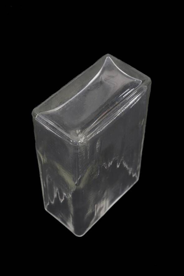 Rectangular Riihimäen Lasi glass vase / mid-century modern / Finnish design / attributed to Helena Tynell / 1970s