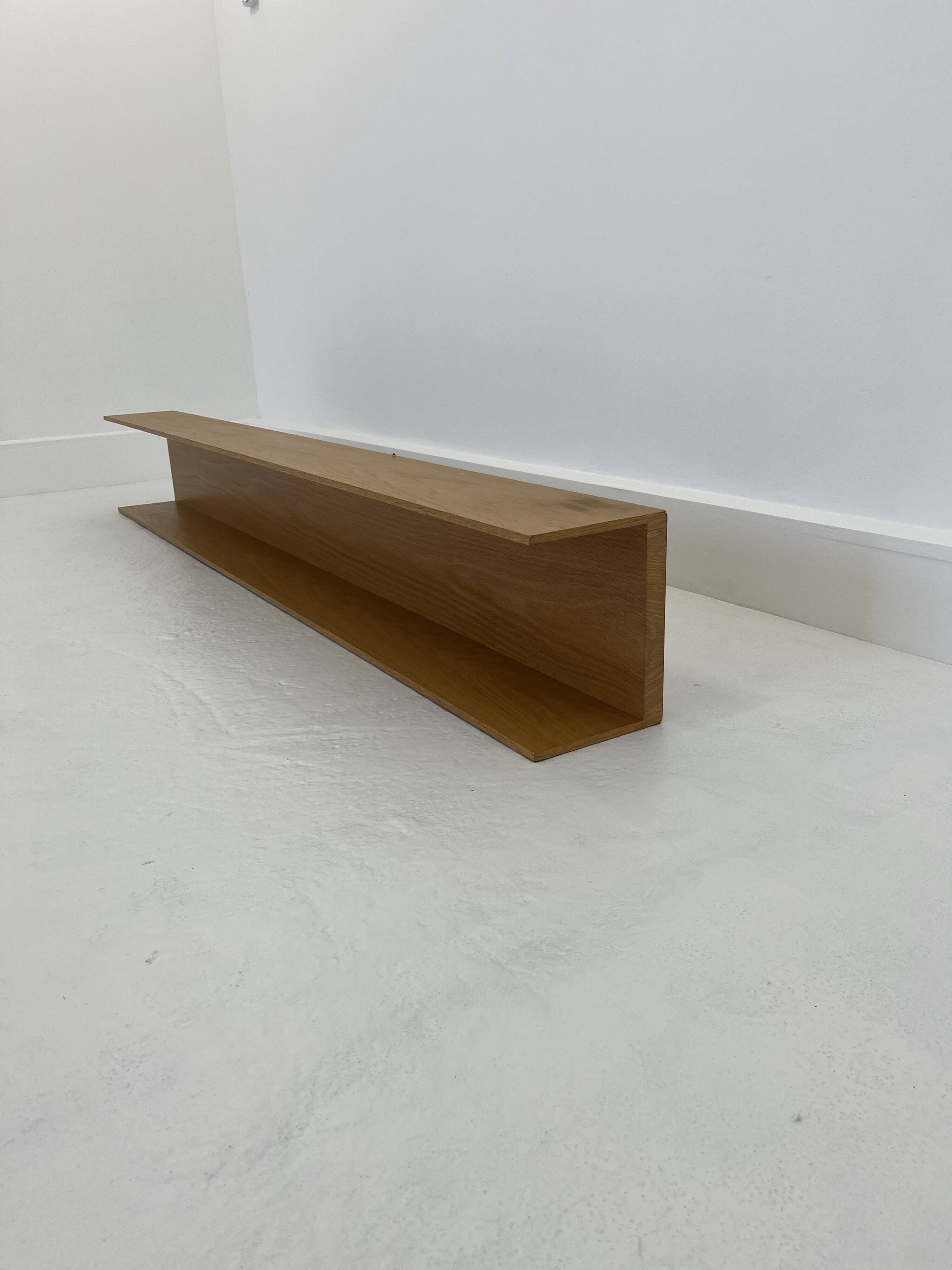 Grande étagère murale flottante en teck attribuée à Walter Wirtz pour Wilhe