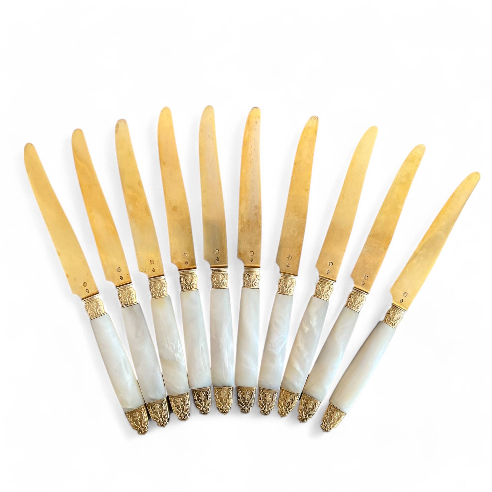 10 fruit knives in silver-plated mother-of-pearl and vermeil