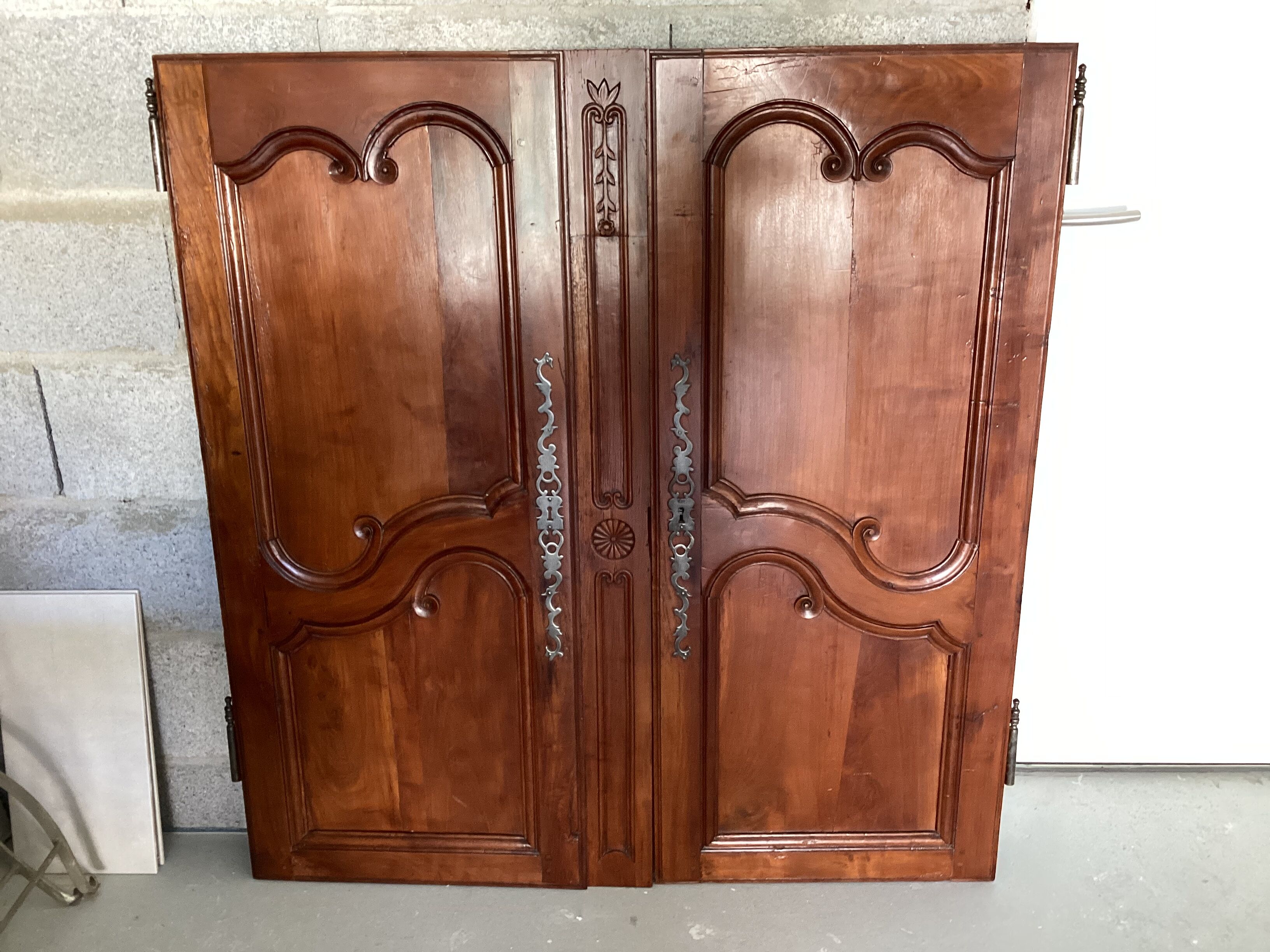 Armoire normande en merisier