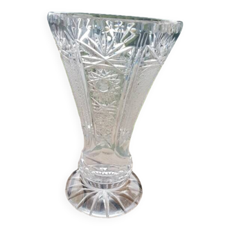 Large crystal vase