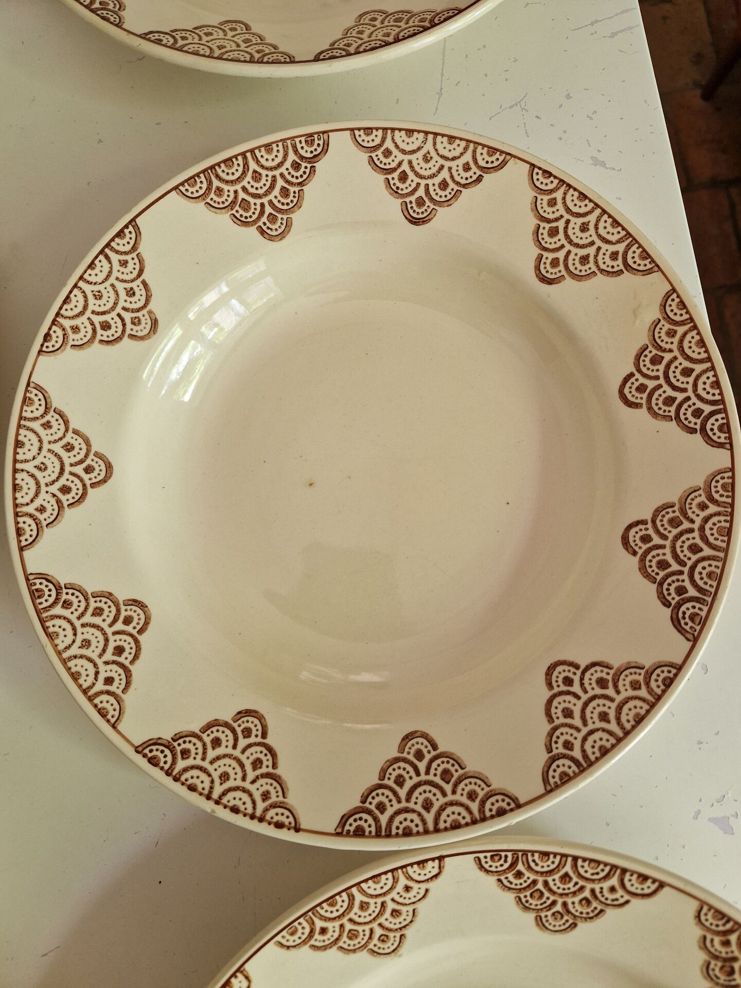 Set of 12 Deep Plates Saint Amand Model 4054