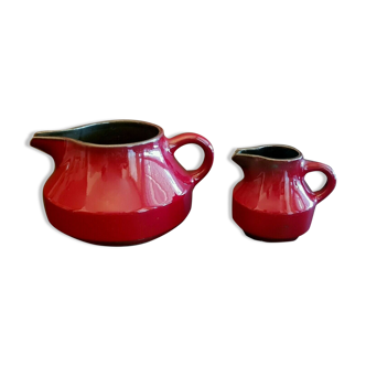 Teapot and milk jar in burgundy red ceramic