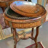 Very beautiful and old wooden marquetry planter, Napoleon III period, mid-19th century.