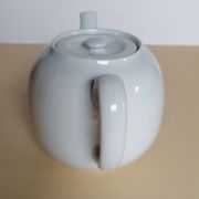 Théière Pillivuyt ancienne en porcelaine blanche