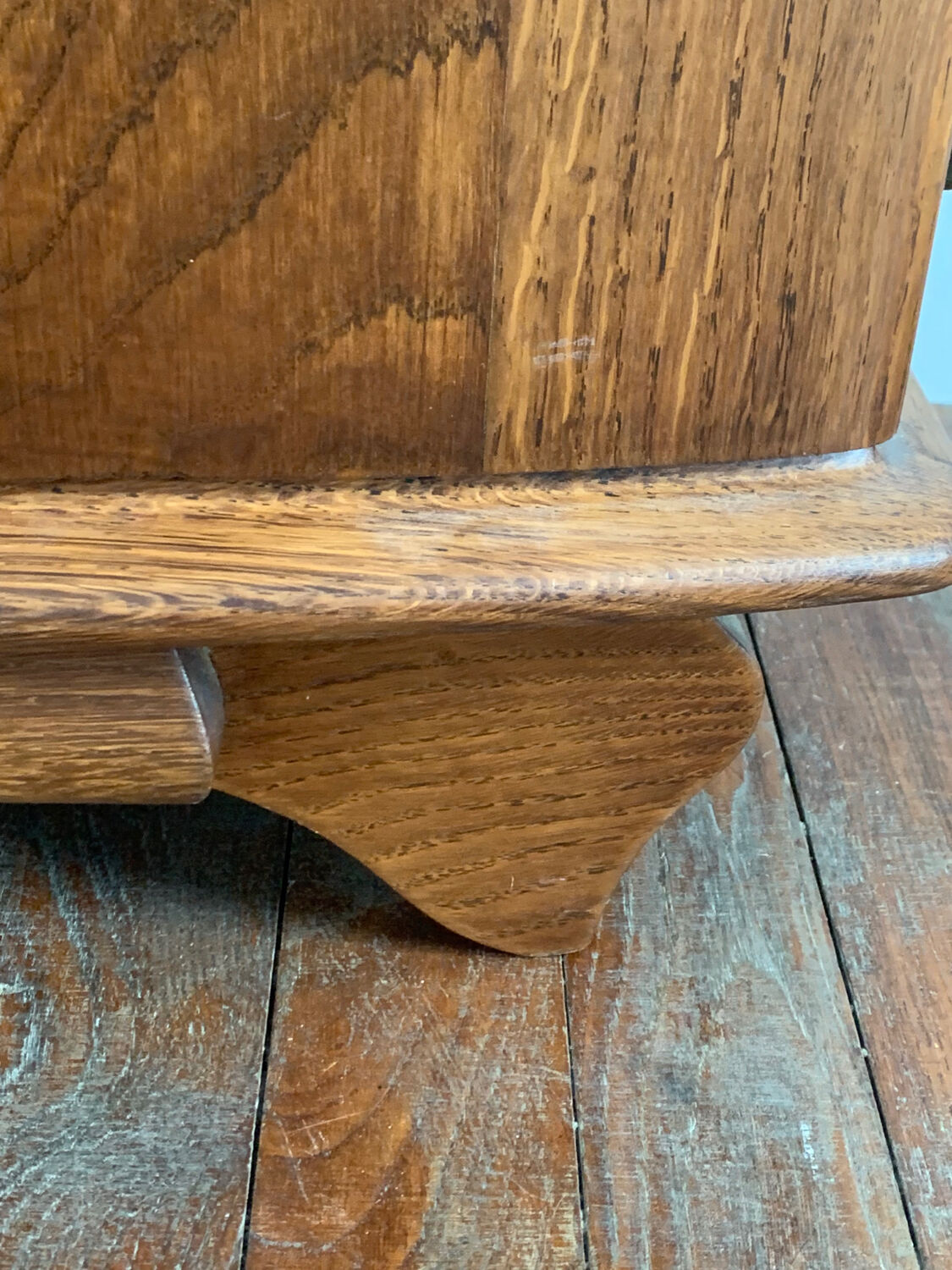 Low cabinet 2 doors with marble