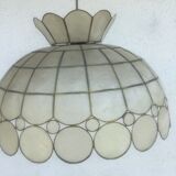 Mother-of-pearl suspension