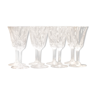 Suite of 8 crystal water glasses of Saint Louis, Model Cerdagne