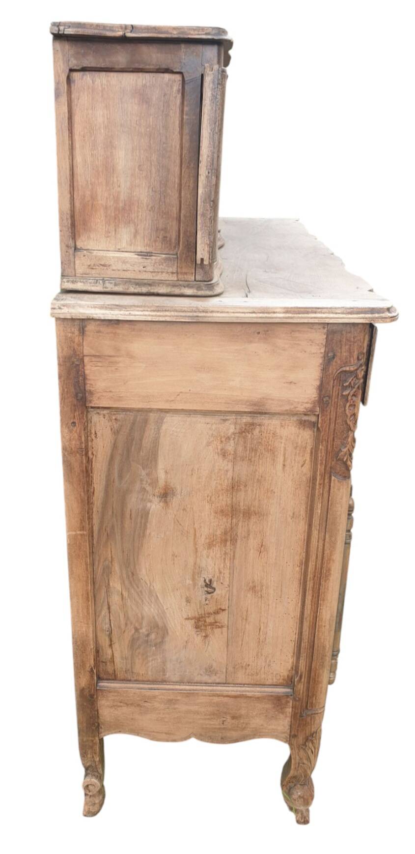 Provencal furniture in finely carved light walnut with wrought ironwork