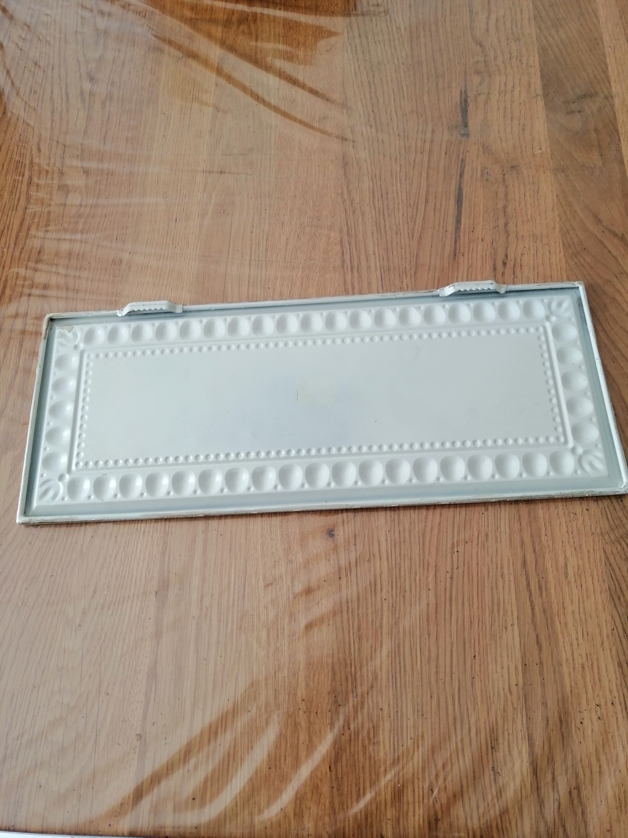 Sheet advertising plate