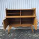Commode vintage au pied compas