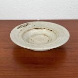 Mid-century Danish studio pottery bowl by Dania Keramik, 1960s.