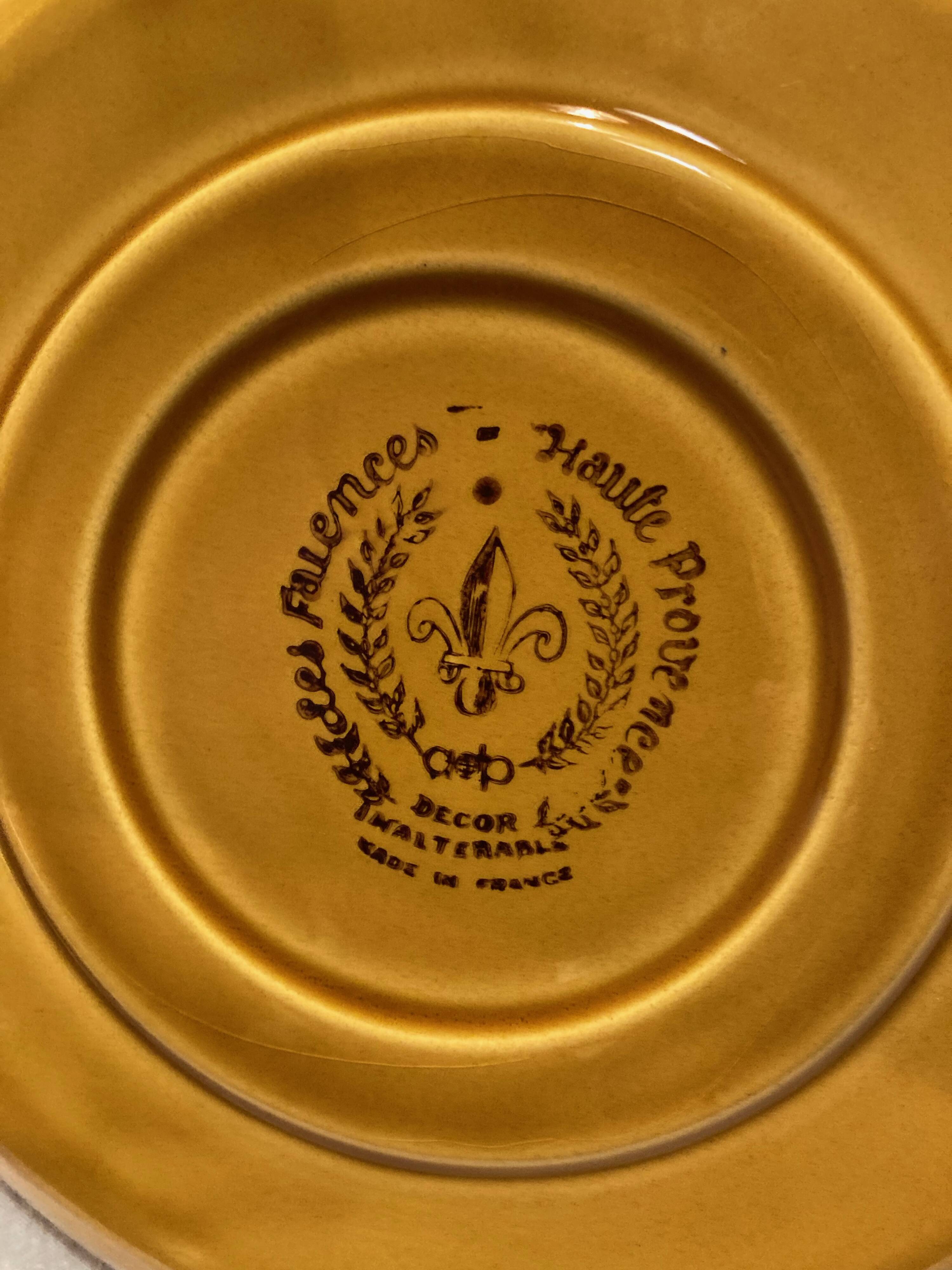 6 compartmentalized plates Les Faïences de Haute-Provence