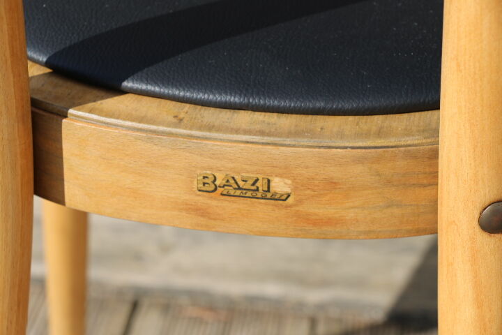 Chair 1950 skaï black light beech